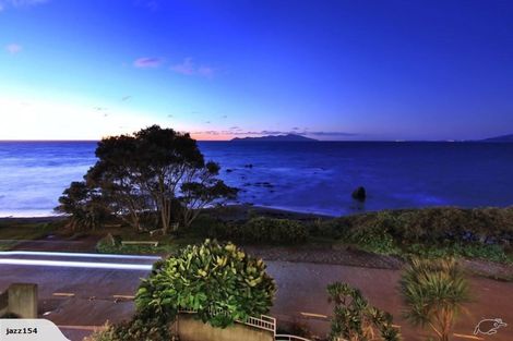 Photo of property in 3 Ocean Parade, Pukerua Bay, 5026
