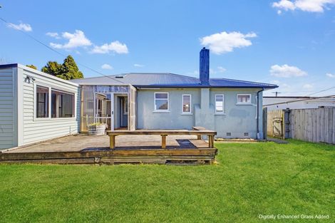 Photo of property in 403 Carrington Street, Upper Vogeltown, New Plymouth, 4310