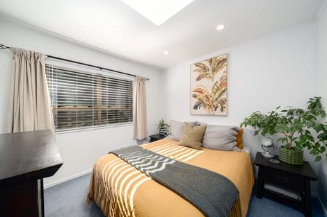 Photo of property in 35 Kairimu Street, Stokes Valley, Lower Hutt, 5019