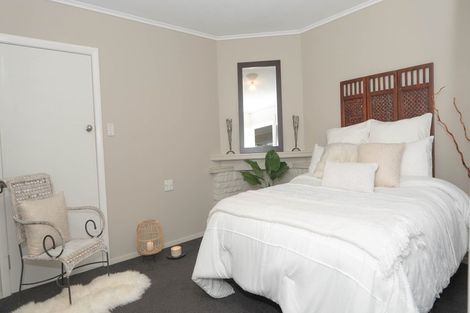 Photo of property in 2/30 Union Street, Papakura, 2110