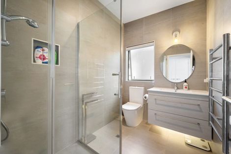 Photo of property in 10 Finesse Lane, Bucklands Beach, Auckland, 2012