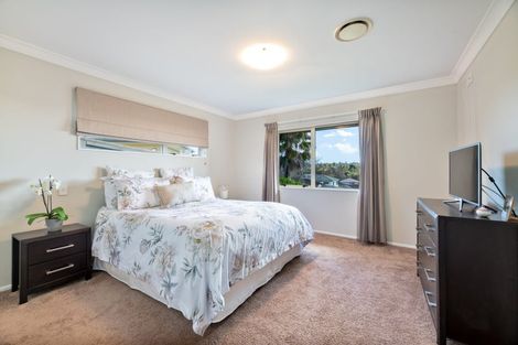 Photo of property in 3 Semillon Avenue, Henderson, Auckland, 0612