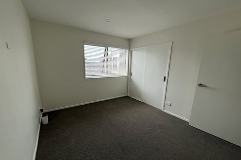 Photo of property in 22 Jabuka Street, Glen Eden, Auckland, 0602