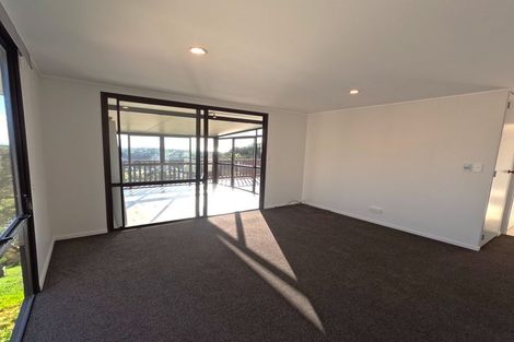 Photo of property in 951 East Coast Road, Torbay, Auckland, 0630