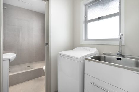 Photo of property in 2/328 Mount Eden Road, Mount Eden, Auckland, 1024