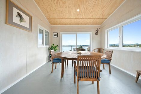 Photo of property in 5 Rangikorero Place, Whangarei Heads, 0174