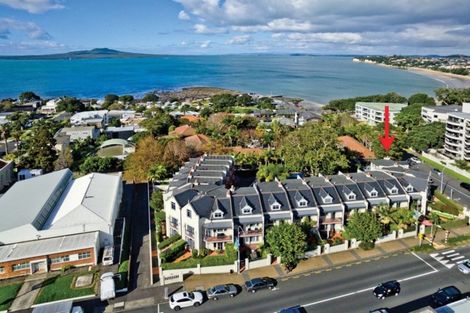 Photo of property in 1/177 Hurstmere Road, Takapuna, Auckland, 0622