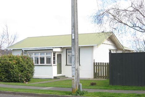 Photo of property in 19 Hammond Street, Bulls, 4818