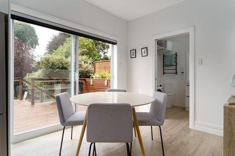 Photo of property in 215 Waimea Terrace, Beckenham, Christchurch, 8023