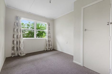 Photo of property in 15 Rice Crescent, Papakura, 2110