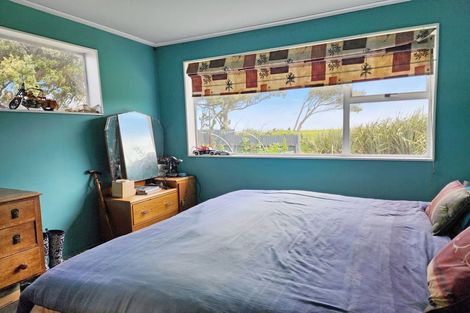 Photo of property in 15 Surrey Street, Orepuki, Riverton, 9881