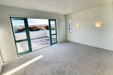 Photo of property in 1/38 Gulf View Road, Murrays Bay, Auckland, 0630