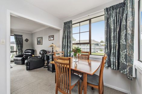 Photo of property in 3 Denise Crescent, Hornby, Christchurch, 8042