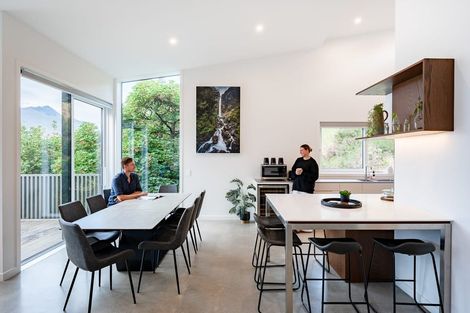 Photo of property in St Andrews Park, 9b Saint Mathews Place, Queenstown, 9300