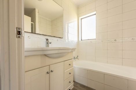 Photo of property in 44 Trimdon Street, Randwick Park, Auckland, 2105