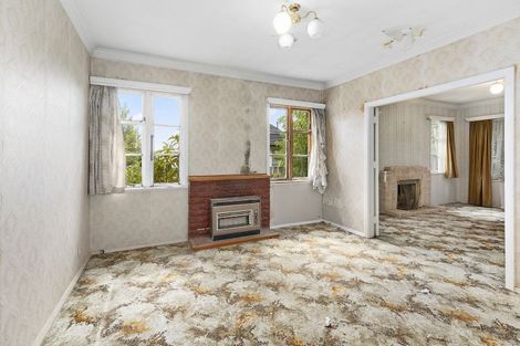 Photo of property in 19 Beauchamp Street, Tawa, Wellington, 5028