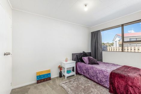 Photo of property in 7a Parkinson Close, Whitby, Porirua, 5024