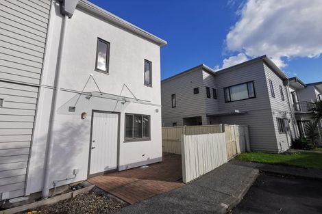 Photo of property in The Grange, 5/92 Bush Road, Albany, Auckland, 0632