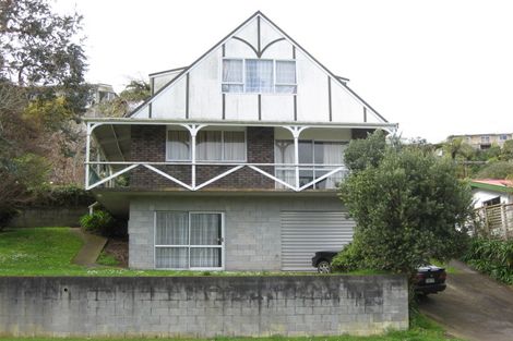 Photo of property in 83 Poplar Grove, Whalers Gate, New Plymouth, 4310