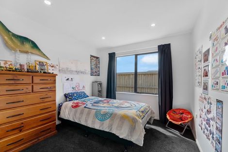 Photo of property in 10 Minerva Crescent, Woodend, 7610