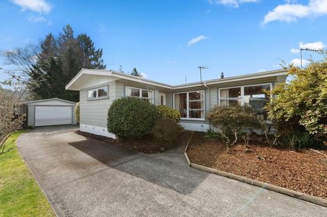 Photo of property in 69 Martin Street, Utuhina, Rotorua, 3015