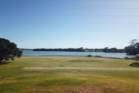 Photo of property in 17 Goble Road, Clarks Beach, 2679