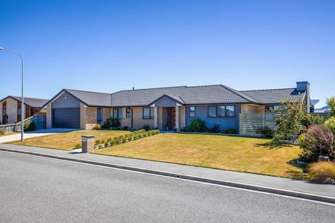 Photo of property in 3 Rosewood Drive, Amberley, 7410