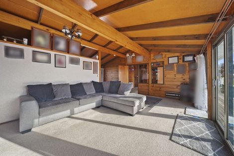 Photo of property in 27 Orams Road, Hillpark, Auckland, 2102