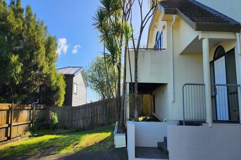 Photo of property in 2/3a Richards Avenue, Forrest Hill, Auckland, 0620
