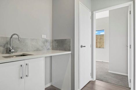 Photo of property in 111 Mutetai Road, Clarks Beach, 2122