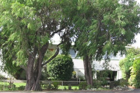 Photo of property in 6 Airdrie Road, Ranui, Auckland, 0612