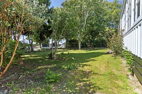 Photo of property in 90 Pendarves Street, New Plymouth, 4310