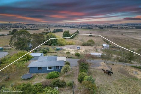 Photo of property in 319 Porangahau Road, Waipukurau, 4282