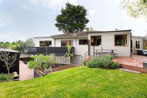 Photo of property in 43 Bretton Terrace, Hillcrest, Hamilton, 3216