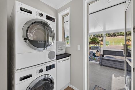 Photo of property in 2 Mount Herbert Peak Road, Diamond Harbour, 8972
