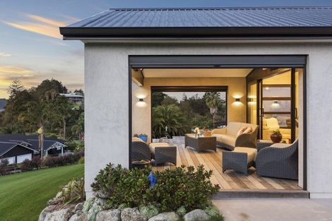 Photo of property in 19 Titoki Lane, Whangamata, 3691