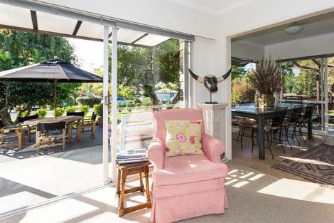 Photo of property in 51 Reynolds Road, Havelock North, 4130