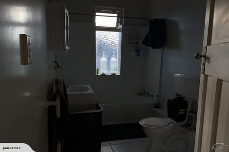 Photo of property in 3/60 Brougham Street, Mount Victoria, Wellington, 6011