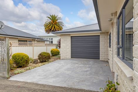 Photo of property in 6a Bunny Street, Masterton, 5810