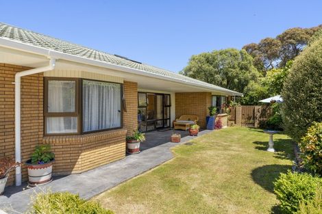 Photo of property in 30 Horopito Road, Waikanae, 5036