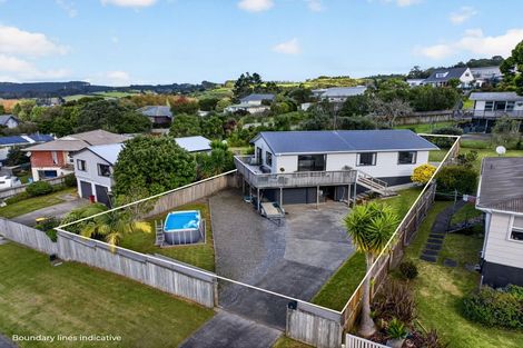 Photo of property in 45 Rautawhiri Road, Helensville, 0800