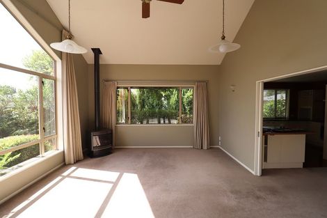 Photo of property in 14 Coolspring Way, Redwood, Christchurch, 8051