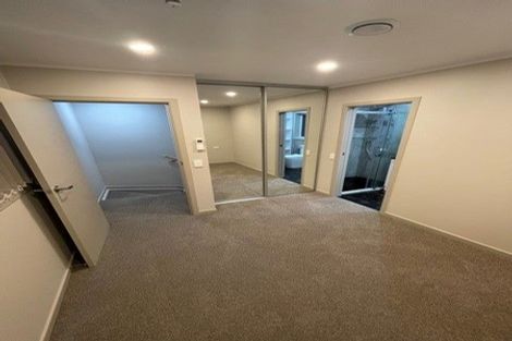 Photo of property in 16 Walworth Avenue, Pakuranga Heights, Auckland, 2010