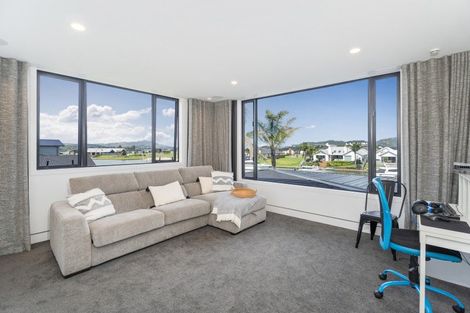 Photo of property in 33 Awatea Drive, Whitianga, 3510