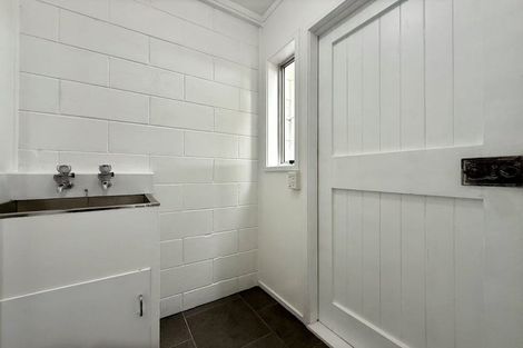 Photo of property in 7/108 West Coast Road, Glen Eden, Auckland, 0602