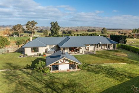 Photo of property in 280 Tirohanga Road, North Taieri, Mosgiel, 9092