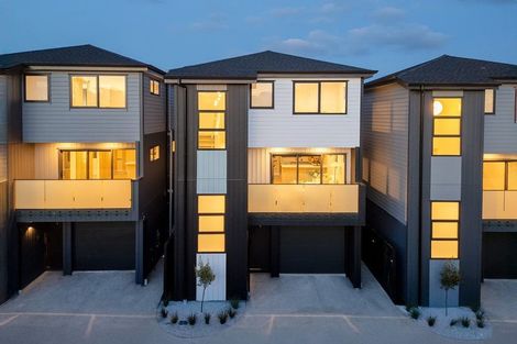 Photo of property in 95d Kervil Avenue, Te Atatu Peninsula, Auckland, 0610