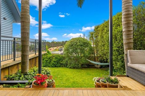 Photo of property in 2/12 Sunnynook Road, Sunnynook, Auckland, 0620