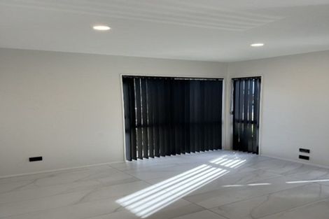 Photo of property in 7 Wyon Way, Flat Bush, Auckland, 2016