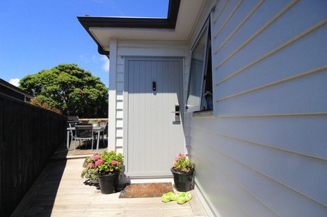 Photo of property in 8c Awamutu Grove, Waiwhetu, Lower Hutt, 5010